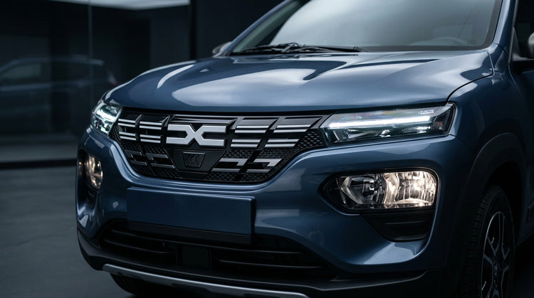 Dacia bil front nærbillede