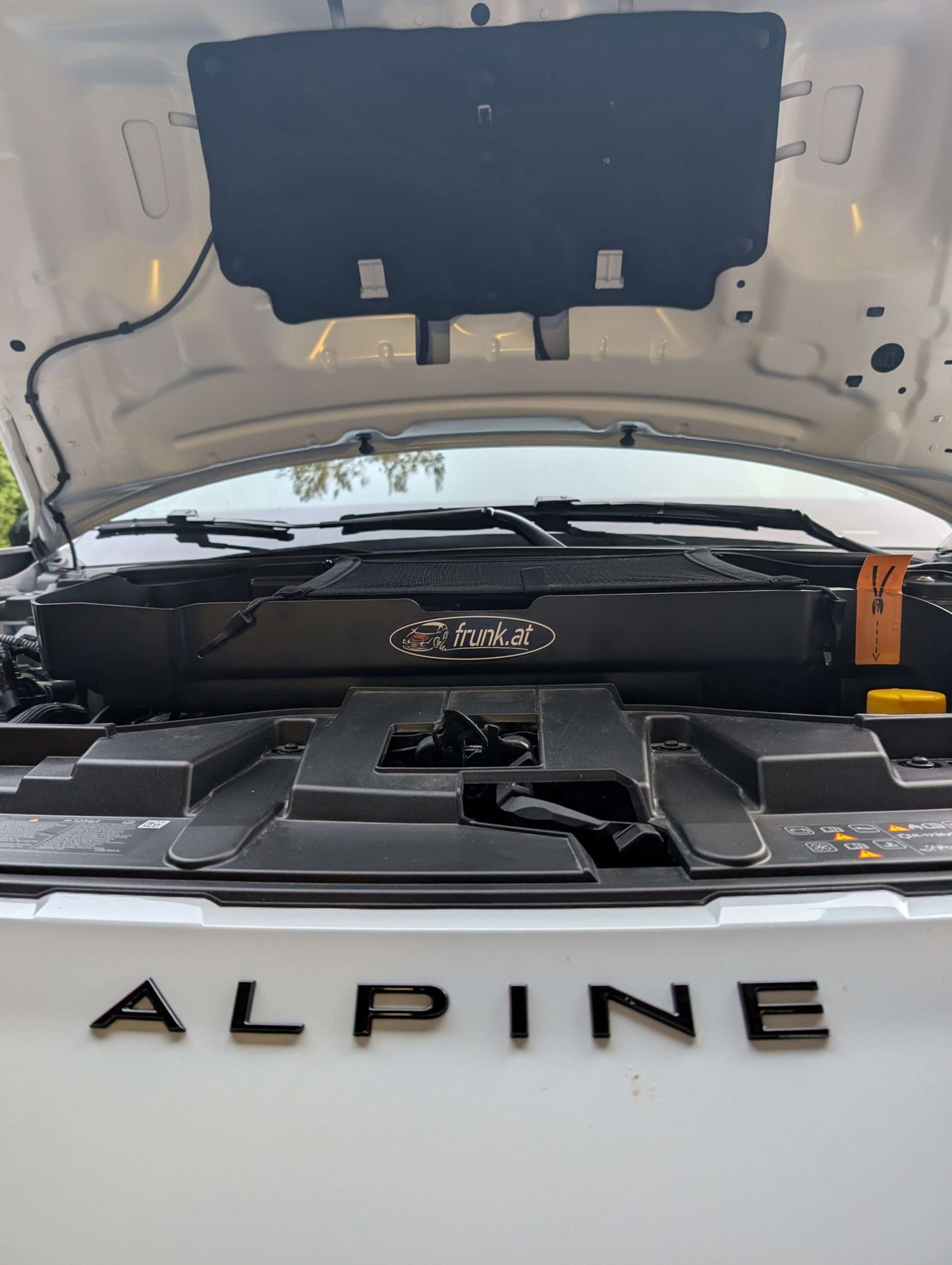 Frunk til Renault 5 E-Tech - Nærbillede og detaljer 7 - ev-retrofit.dk