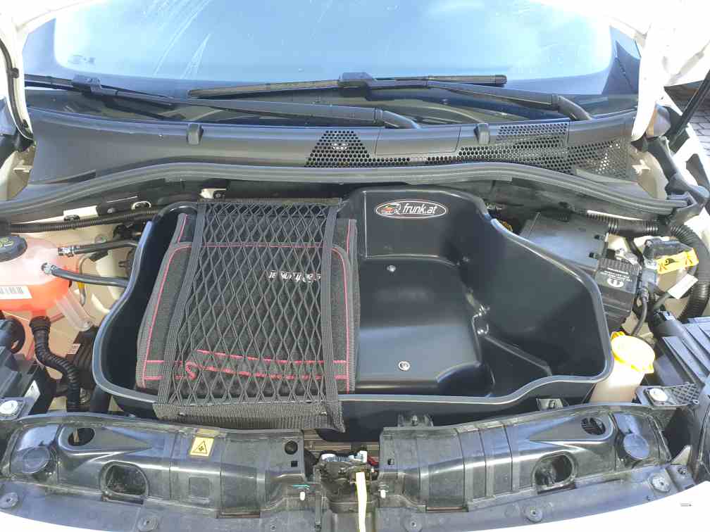 Frunk til Fiat 500e Set 1 monteret