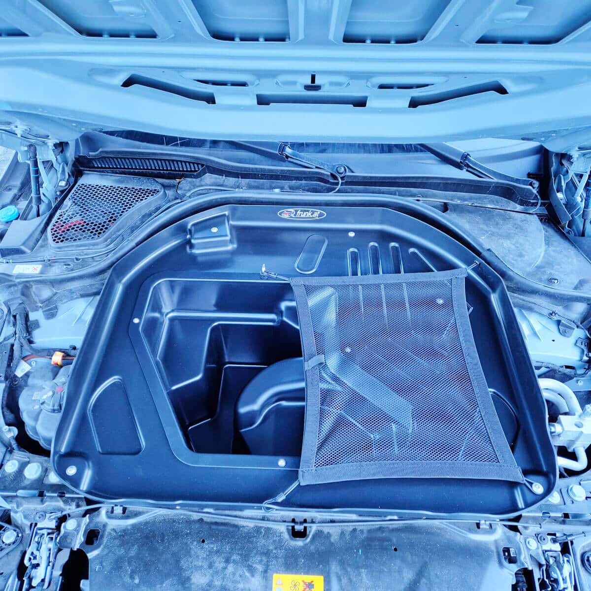 Frunk til BMW i5 eDrive - Nærbillede og detaljer 2 - ev-retrofit.dk